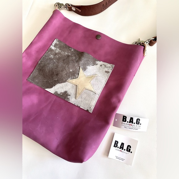 B.A.G. Bad A💗💗 Girls crossbody all leather purse - Picture 1 of 16